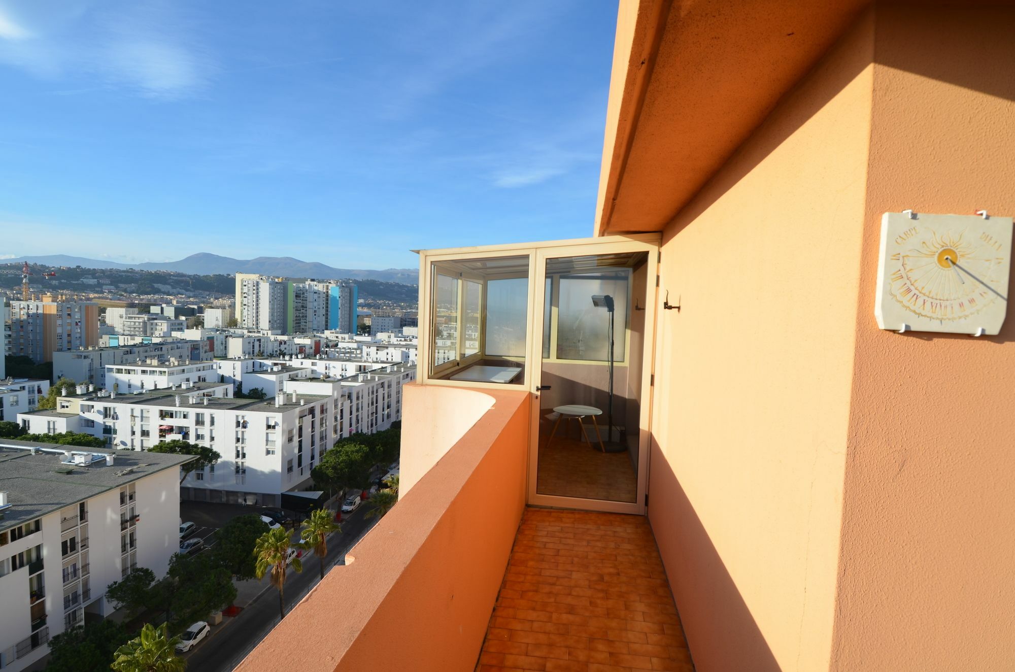 Appartement Rooftop 8 personnes grande terrasse avec parking Quartier Aéroport Niza Exterior foto